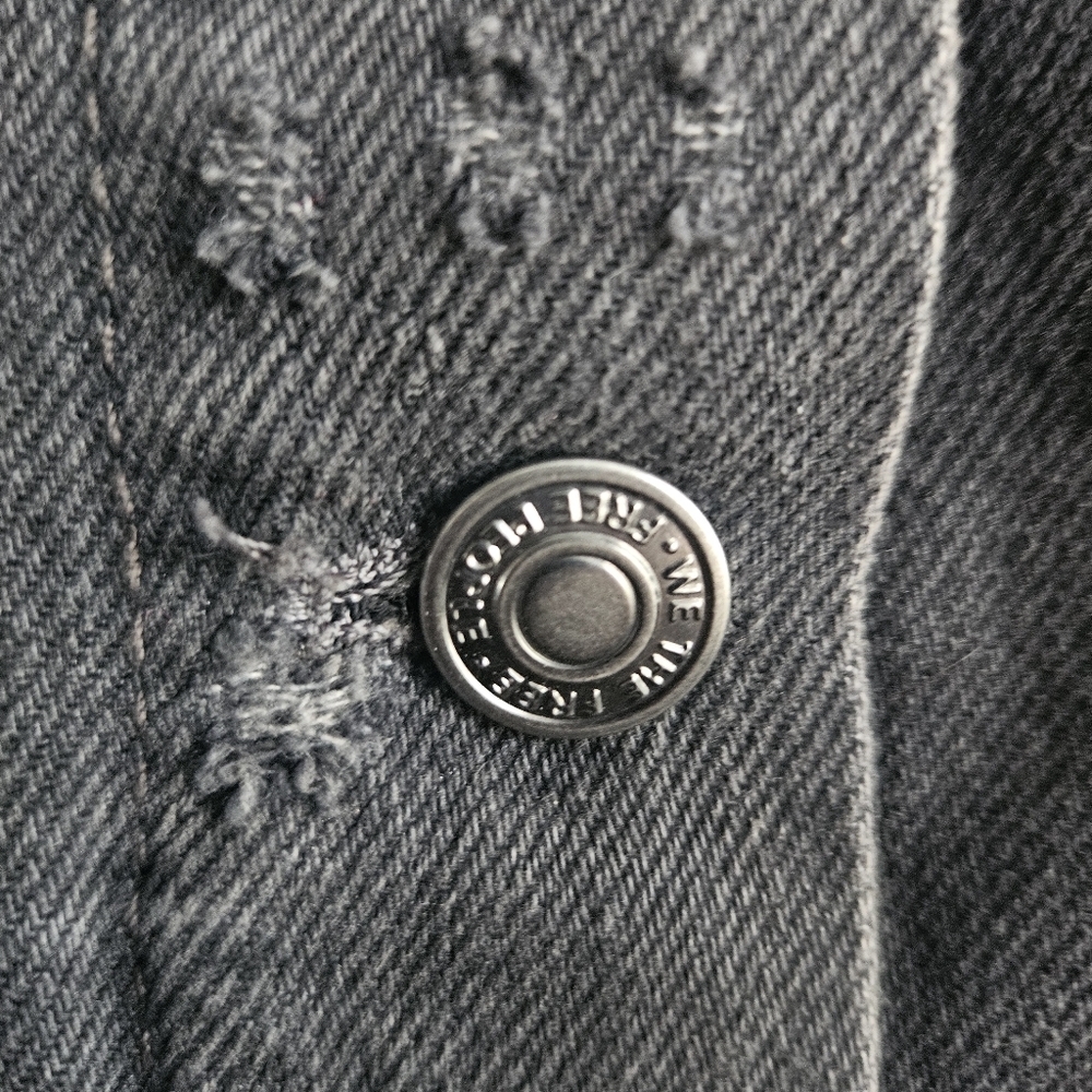 Free People Distressed Denim Jacket Black S (Fits Like M) Thrashed Grunge Skater - Picture 6 of 15